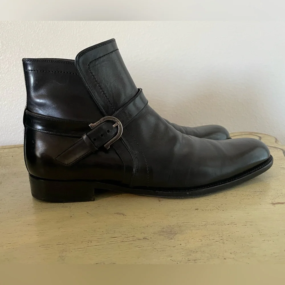 Salvatore Ferragamo Made in Italy Black Ankle Boot Ankle‎ Belt Detail 12 D $1450